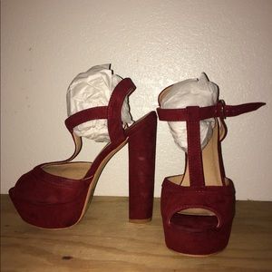Red velvet heel